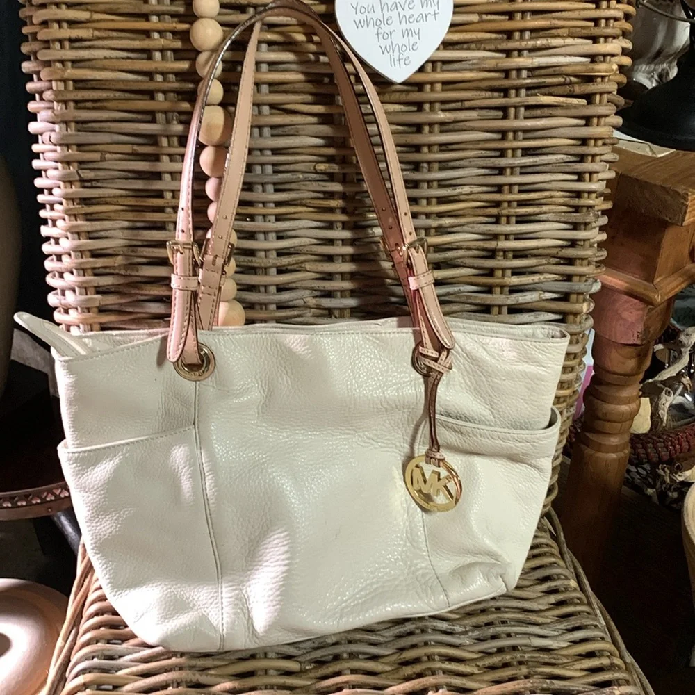 MICHAEL KORS Handbag - Picture 3 of 8